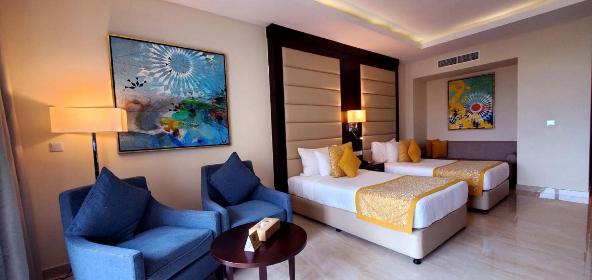 Al Bahar Hotel & Resort Fujairah Exterior photo Deluxe room